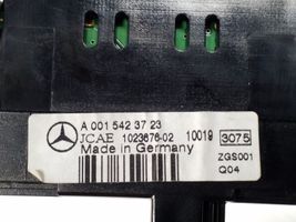 Mercedes-Benz R W251 Pysäköintitutkan anturin näyttö (PDC) A0015423723