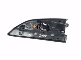 Mercedes-Benz B W246 W242 Muu etuoven verhoiluelementti A2467200211