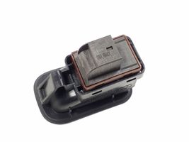 Audi A8 S8 D4 4H Interruptor para abrir la puerta trasera 4H0959831A