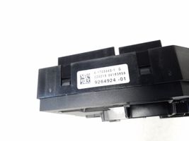 BMW 5 GT F07 Module de fusibles 1670499