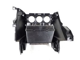 Mitsubishi ASX Kita panelės detalė 8002A732