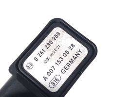 Mercedes-Benz S W221 Sensor / Fühler / Geber A0071530528