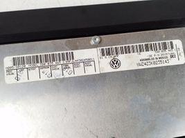 Volkswagen Phaeton Garso stiprintuvas 3D0035465C