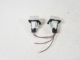 Mercedes-Benz CLS C218 X218 Lampa oświetlenia tylnej tablicy rejestracyjnej 