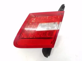 Mercedes-Benz E C207 W207 Lampy tylnej klapy bagażnika A2078200464