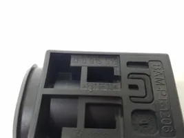 Audi S5 Sicherung des Batterierelais 4F0915519