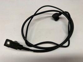 Mercedes-Benz E W124 Sadales vārpstas stāvokļa sensors 0021539028