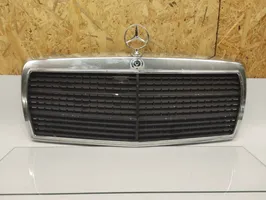 Mercedes-Benz 190 W201 Etusäleikkö 2018880223