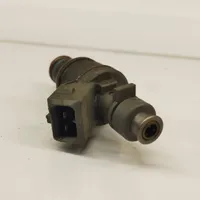 Mercedes-Benz E W124 Injecteur de carburant 0000787323