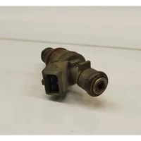 Mercedes-Benz E W124 Injecteur de carburant 0000787323