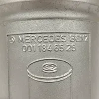 Mercedes-Benz S W126 Supporto di montaggio del filtro dell’olio 1171802611