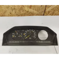 Mercedes-Benz E W124 Compteur de vitesse tableau de bord 1245439722