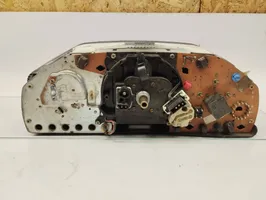 Mercedes-Benz E W124 Tachimetro (quadro strumenti) 1245439822