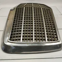 Mercedes-Benz 250 280 C CE W114 Atrapa chłodnicy / Grill 1158880315