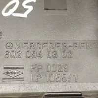 Mercedes-Benz E W124 Przepływomierz masowy powietrza MAF 0005429314