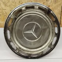 Mercedes-Benz 250 280 C CE W114 R14 wheel hub/cap/trim 1154010324