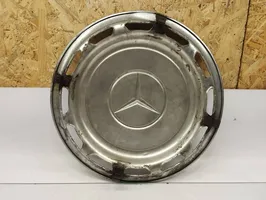 Mercedes-Benz COMPAKT W115 R14 wheel hub/cap/trim 1154010324