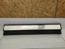 Mercedes-Benz S W140 Copertura del rivestimento del sottoporta anteriore 1406802435