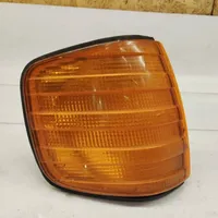 Mercedes-Benz S W126 Frontblinker 0008208421