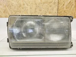 Mercedes-Benz W123 Phare frontale 0018207061