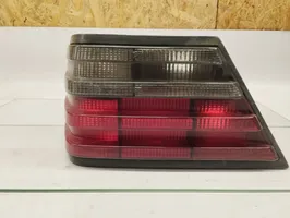 Mercedes-Benz E W124 Lampa tylna 1248200164