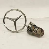 Mercedes-Benz E W124 Logo, emblème, badge 1248800086