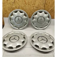 Mercedes-Benz A W168 R15 wheel hub/cap/trim 1684010424