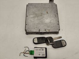 Honda CR-V Komputer / Sterownik ECU i komplet kluczy 37820PNBR02