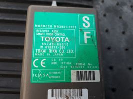 Toyota Avensis T270 Oven ohjainlaite/moduuli 8974005010