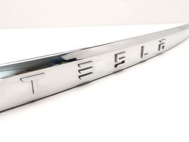 Tesla Model X Modanatura della barra di rivestimento del paraurti anteriore 1035369-00-D