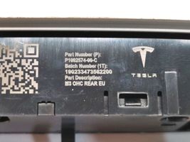 Tesla Model 3 Luz del asiento trasero 1092574-00-C