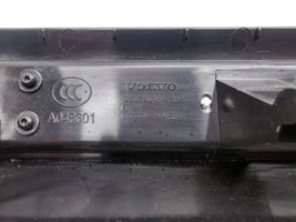 Volvo S90, V90 Takaoven kynnyksen suojalista 31377618