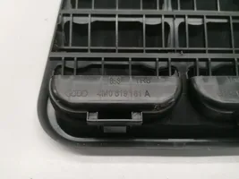 Audi e-tron Grill / Wlot powietrza błotnika przedniego 4M0819181A