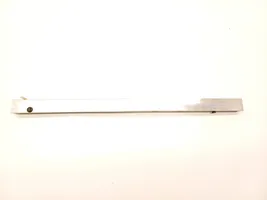 Tesla Model 3 Akun kiinnike 1109808-00-C