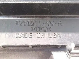 Tesla Model S Grille inférieure de pare-chocs avant 1038211-00-A