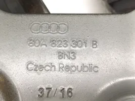 Audi Q5 SQ5 Петля (петли) капота двигателя 80A828301