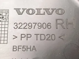 Volvo C40 Konepellin lukituksen muotolista 32297906