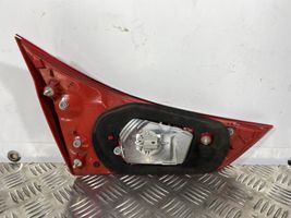 Toyota Auris E180 Lampy tylnej klapy bagażnika 05170237