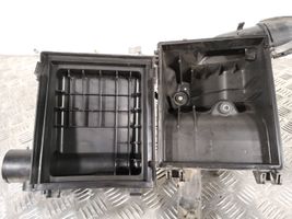 Toyota Prius (XW30) Air filter box 