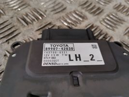 Toyota RAV 4 (XA50) Žibinto blokelis/ (xenon blokelis) 1437000321