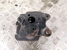 Toyota RAV 4 (XA40) Traversa di supporto paraurti posteriore 