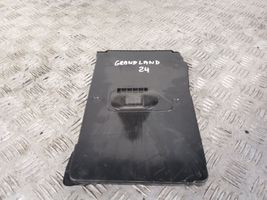 Opel Grandland X Battery tray 9817230480