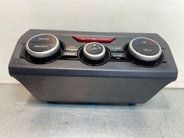 Subaru XV II Oro kondicionieriaus/ klimato/ pečiuko valdymo blokas (salone) 