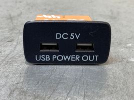 Subaru XV II Connecteur/prise USB 