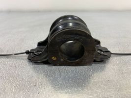 Infiniti Q50 Supporto per boccola della barra antirollio, anteriore 