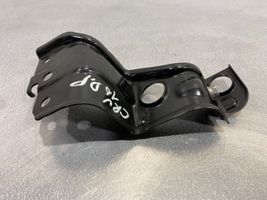 Honda CR-V Radiator mount bracket 