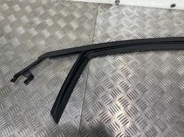 Opel Grandland X Rubber seal front door window/glass 