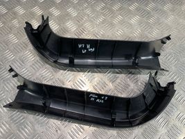 Subaru Forester SK Garnitures hayon 94320SJ010