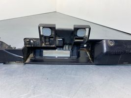 Subaru Forester SK Takaluukun rekisterikilven valon palkki 91111SJ040