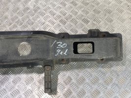 Hyundai i30 Traversa di supporto paraurti posteriore 